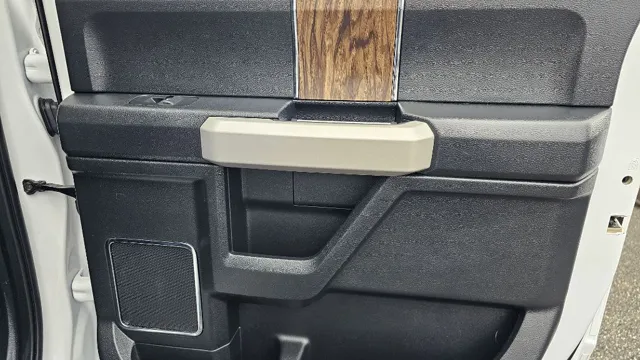 2019 Ford F-150 XLT - Photo 47