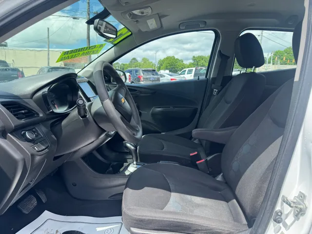 2017 Chevrolet Spark LS - Photo 7