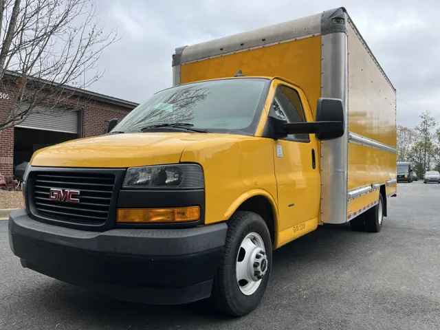 2019 GMC Savana Cutaway