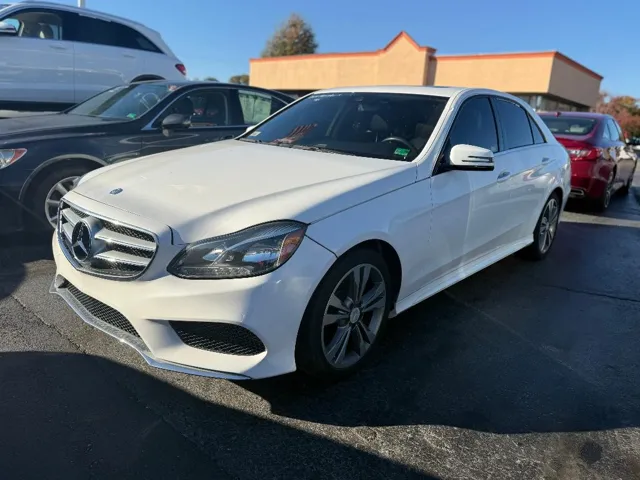 2014 Mercedes-Benz E-Class E350 Sport's photo