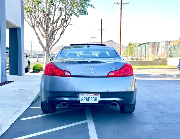 2011 INFINITI G Coupe 37 Journey - Photo 16