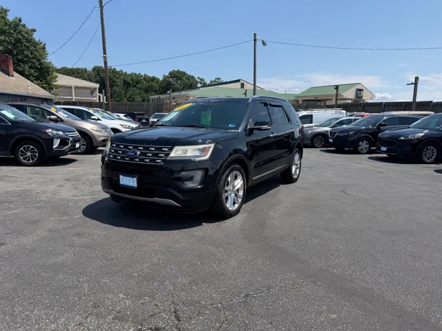 2017 Ford Explorer Limited FWD photo