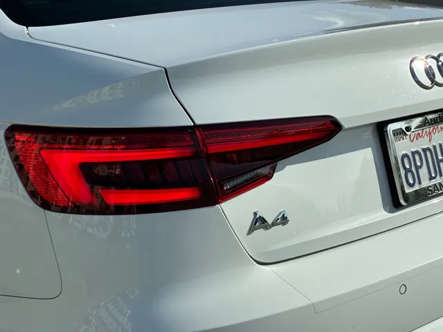 2017 Audi A4 Premium - Photo 11