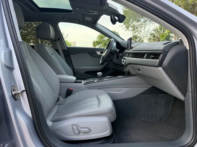 2017 Audi A4 Premium - Photo 24