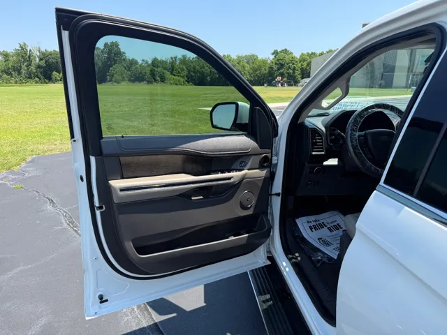 2020 Ford Expedition Limited - Photo 9