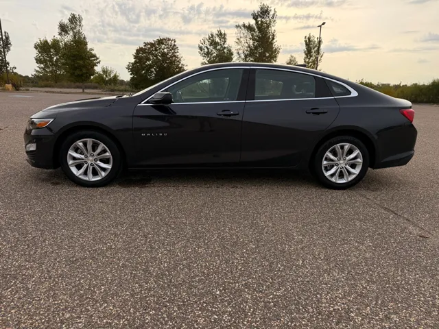 2023 Chevrolet Malibu 1LT photo 4