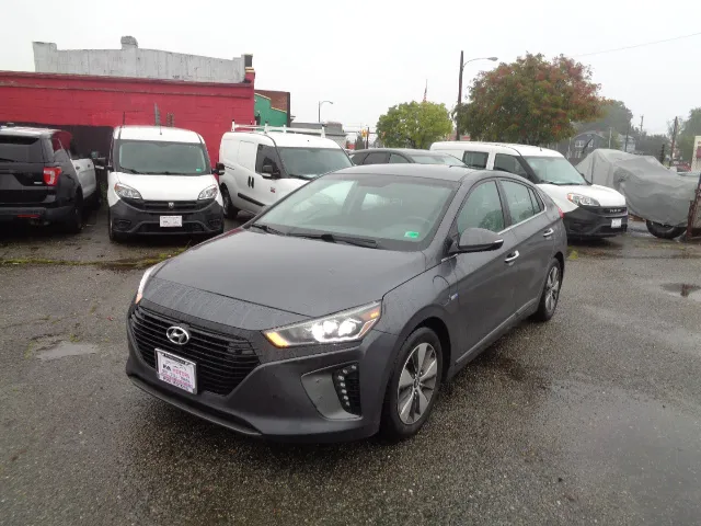 2018 Hyundai IONIQ Limited - Photo 7