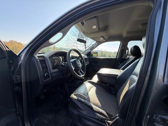2011 Dodge Ram 2500 ST Crew Cab 4x4