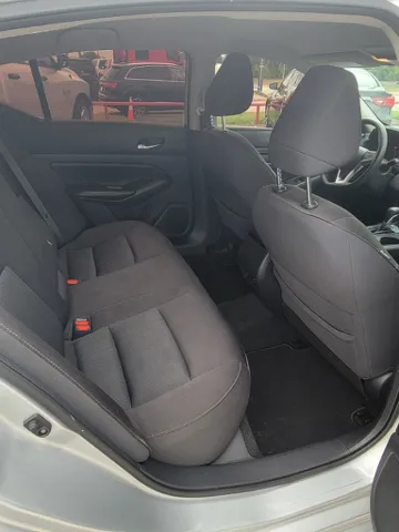 2019 Nissan Altima S - Photo 13