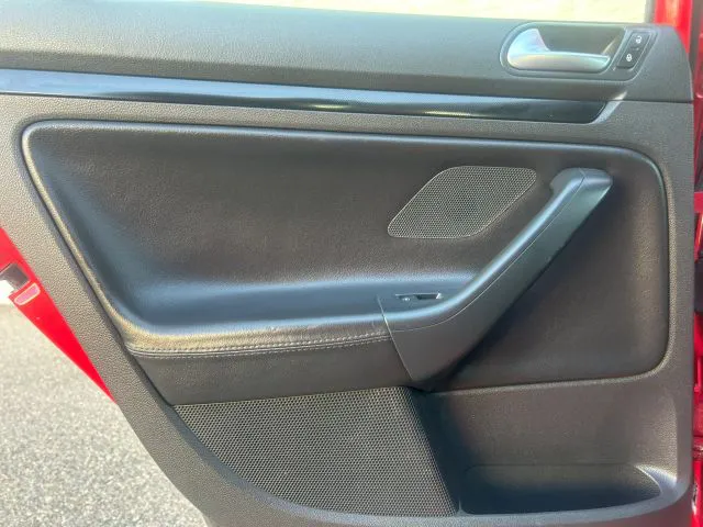 2012 Volkswagen Jetta SportWagen TDI - Photo 16