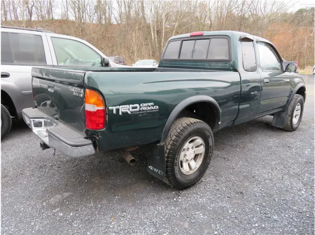 1999 Toyota Tacoma - Photo 18
