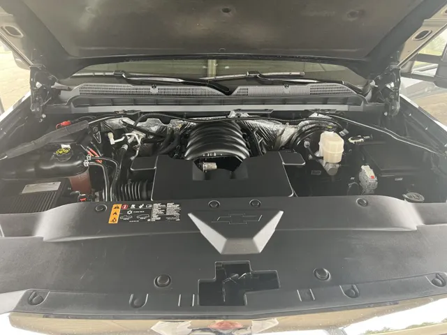 2017 Chevrolet Silverado 1500 LT photo 10