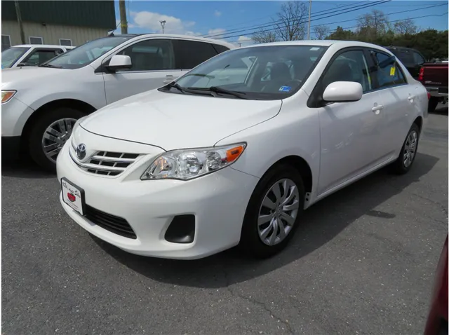 2013 Toyota Corolla LE AT's photo