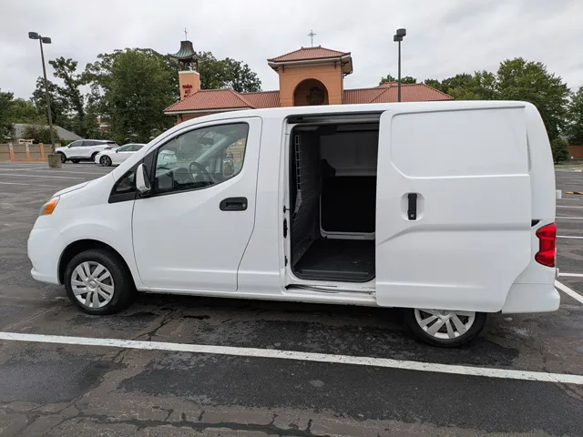 2018 Nissan NV200 16