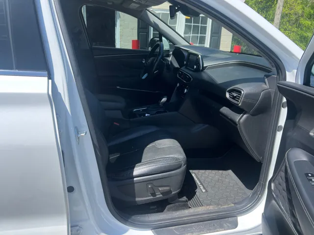 2020 Hyundai Santa Fe SEL - Photo 11