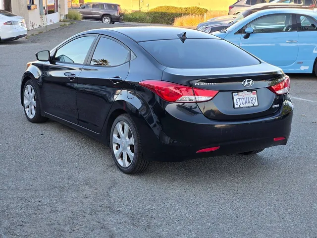 2012 Hyundai Elantra Limited - Photo 15