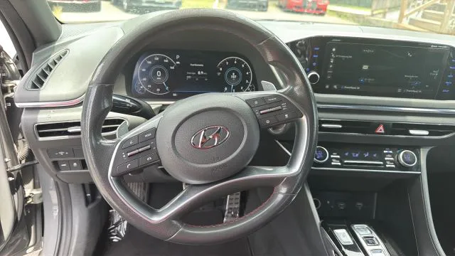 2021 Hyundai Sonata SEL Plus - Photo 16