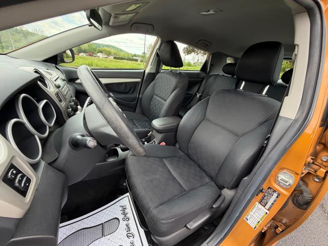 2009 Toyota Matrix Base 4-Speed AT