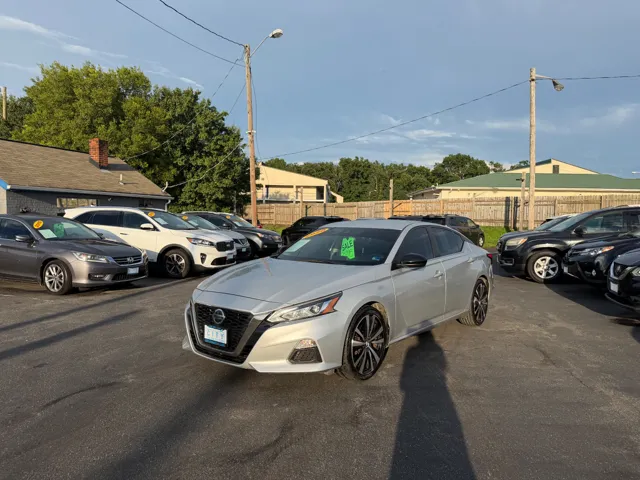 2020 Nissan Altima 2.5 SR FWD photo