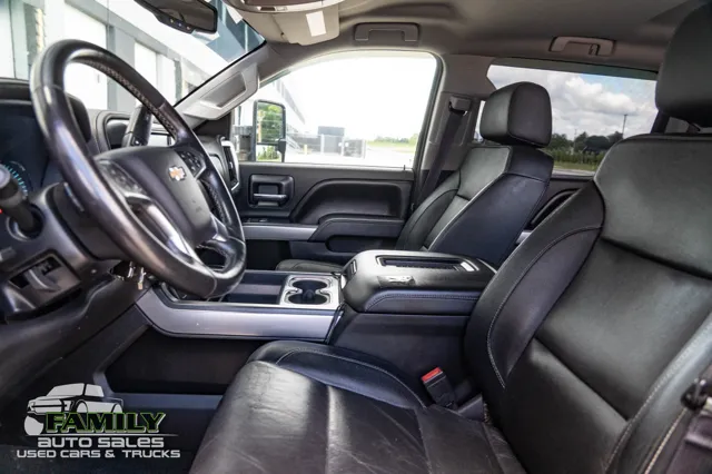2016 Chevrolet Silverado 2500HD LTZ - Photo 23