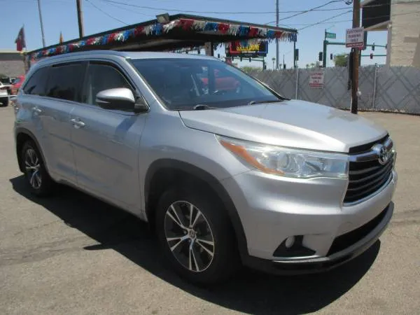 2016 Toyota Highlander XLE 4x4 V6's photo