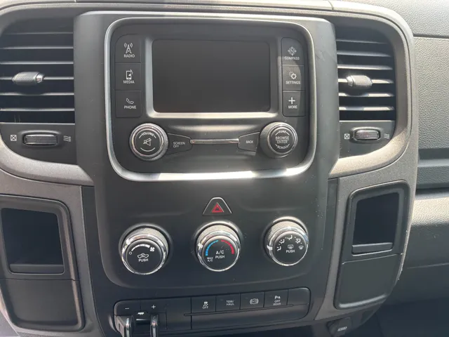 2017 Ram 2500 Tradesman photo 11