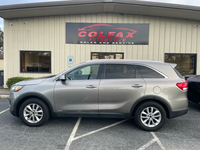 2017 Kia Sorento LX