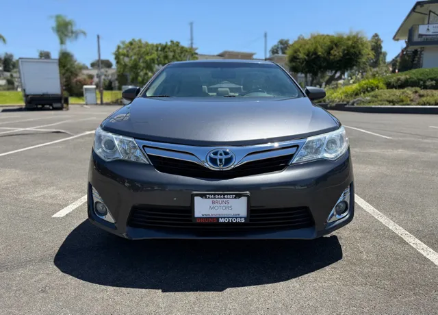 2014 Toyota Camry SE Hybrid - Photo 11