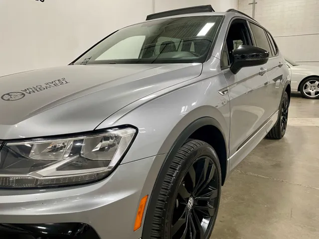 2021 Volkswagen Tiguan SE R-LINE BLACK - Photo 3