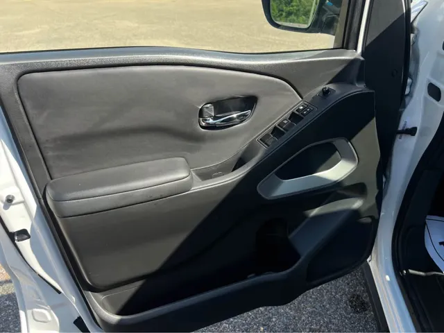 2024 Nissan Frontier SV - Photo 15