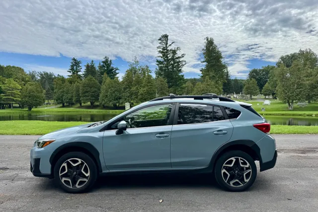 2019 Subaru Crosstrek Limited - Photo 2