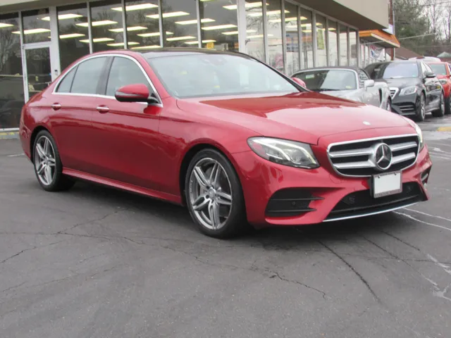 2017 Mercedes-Benz E-Class E300's photo