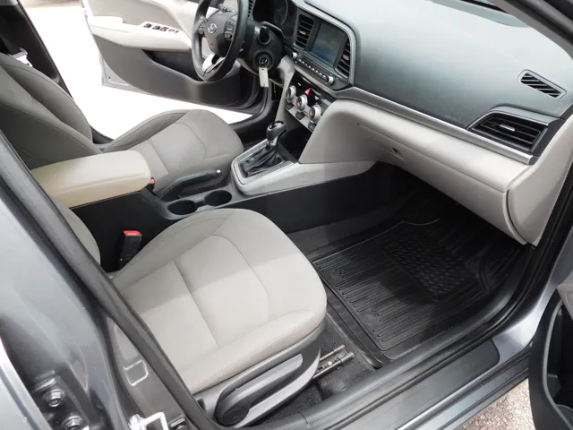 2019 Hyundai Elantra SEL - Photo 10