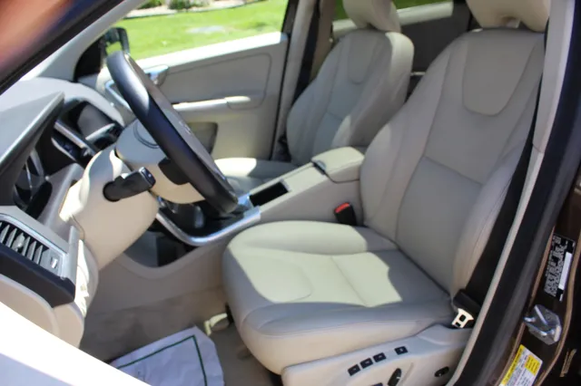 2015 Volvo XC60 Premier - Photo 11