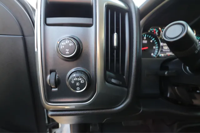 2015 Chevrolet Silverado 1500 LT - Photo 10