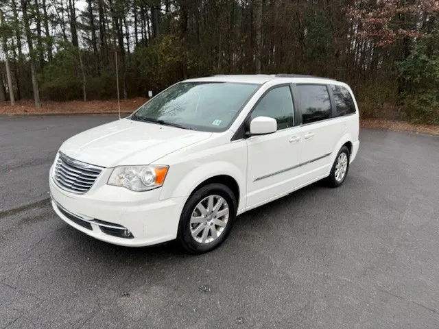 2013 Chrysler Town & Country Touring