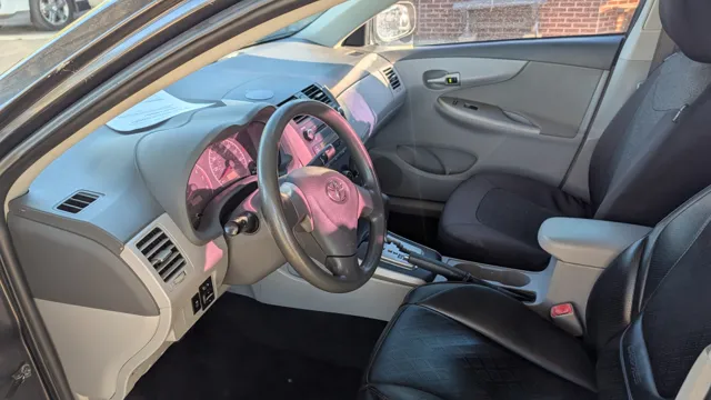 2010 Toyota Corolla Base - Photo 8