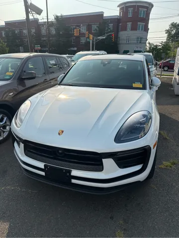 2023 Porsche Macan