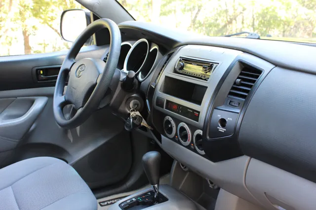 2006 Toyota Tacoma Base - Photo 26