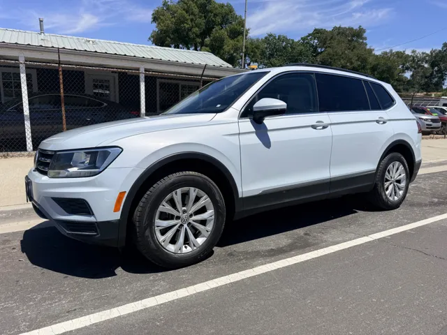 2018 Volkswagen Tiguan 2.0T SE's photo