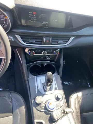 2018 Alfa Romeo Stelvio Base - Photo 11