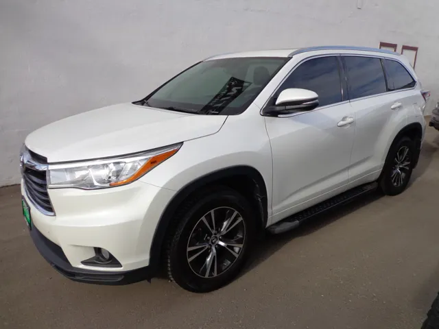 2016 Toyota Highlander