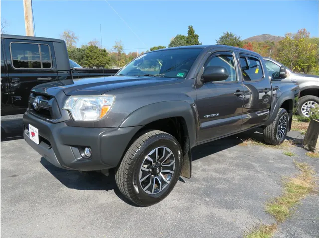 2014 Toyota Tacoma Base