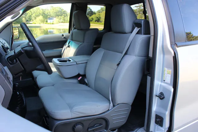 2007 Ford F-150 STX - Photo 10