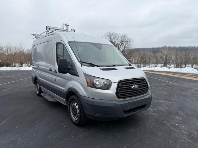 2018 Ford Transit 150 Van Med. Roof w/Sliding Pass. 130-in. WB
