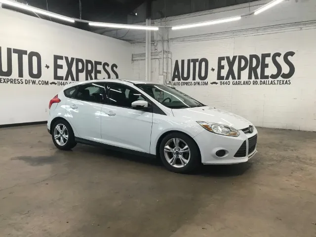 2014 Ford Focus 5 Door Hatch SE's photo