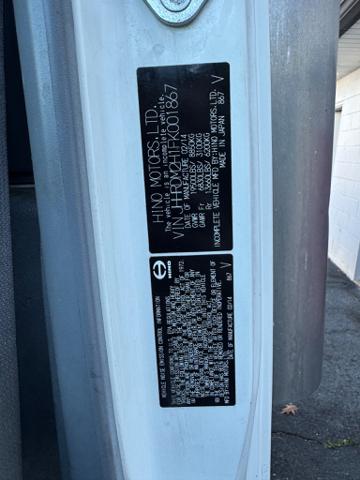 2015 Hino 195 Box truck