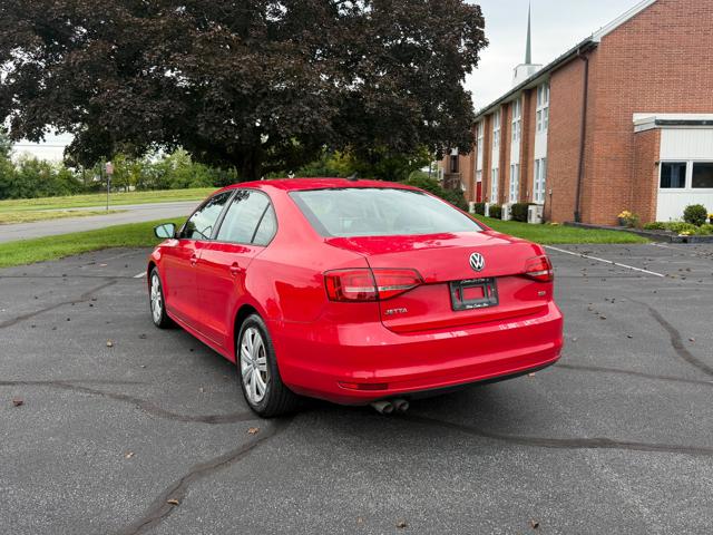 2015 Volkswagen Jetta TDI S 6A
