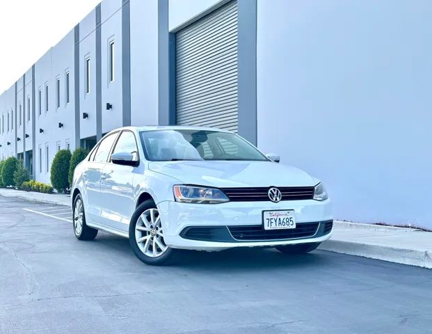 2014 Volkswagen Jetta 1.8T SE w/Connectivity Auto PZEV's photo