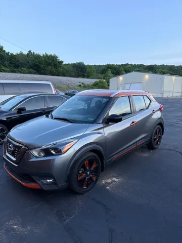 2019 Nissan Kicks 1.6 SR's photo